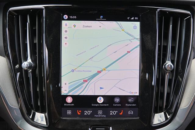 Volvo V60 T6 Recharge AWD Plus Dark - Panorama/schuifdak - IntelliSafe Assist & Surround - 360º Camera - Harman/Kardon audio - Verwarmde voorstoelen, stuur & achterbank - Parkeersensoren voor & achter - Elektr. bedienb. voorstoelen met geheugen - Head up display - 