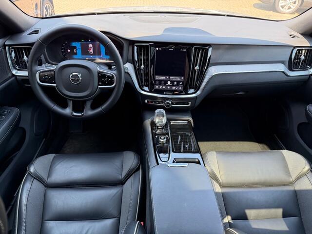 Volvo V60 2.0 T6 AWD Ultra Dark Panodak Trekhaak HenK