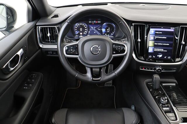 Volvo V60 T8 AWD POLESTAR ENGINEERD -PANO.DAK|HARMAN/KARDON|360°CAM|POWER-SEATS|BLIS|ADAP.CRUISE|ADAP.LED|BREMBO|20"