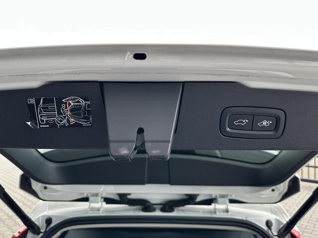 Volvo V60 2.0 B3 Inscription Pano|ACC|standkachel|trekhaak