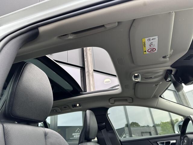 Volvo V60 2.0 B3 Inscription Pano|ACC|standkachel|trekhaak