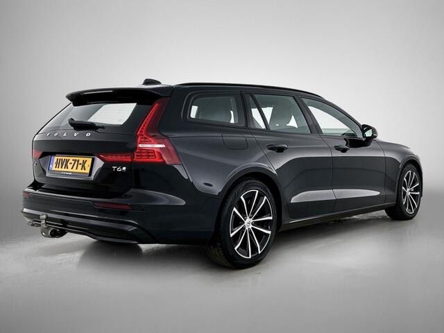 Volvo V60 T6 Plus Dark Plug-In Hybrid AWD | Trekhaak | Rijklaar |