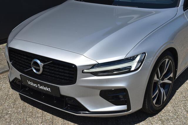 Volvo V60 B4 Automaat R-Design | Harman Kardon Premium Sound | Adaptieve Cruise Control | BLIS | Parkeercamera | Standkachel | Elektrische verstelbare voorstoelen | Stoel-/Stuurwielverwarming | Noodreservewiel | Navigatie |