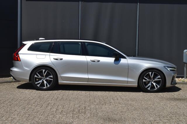 Volvo V60 B4 Automaat R-Design | Harman Kardon Premium Sound | Adaptieve Cruise Control | BLIS | Parkeercamera | Standkachel | Elektrische verstelbare voorstoelen | Stoel-/Stuurwielverwarming | Noodreservewiel | Navigatie |