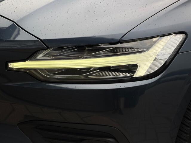 Volvo V60 2.0 T5 MOMENTUM Stoelverw. Leder Trekhaak