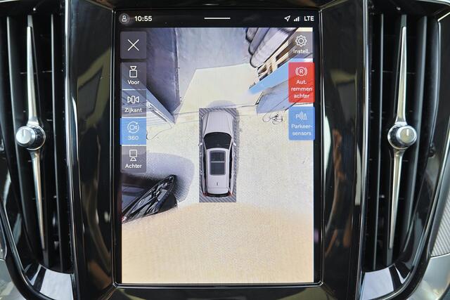 Volvo V60 T6 Recharge AWD Plus Dark - Panorama/schuifdak - IntelliSafe Assist & Surround - 360º Camera - Harman/Kardon audio - Verwarmde voorstoelen, stuur & achterbank - Parkeersensoren voor & achter - Elektr. bedienb. voorstoelen met geheugen - Head up display -