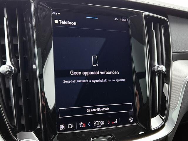 Volvo V60 CROSS COUNTRY 2.0 B5 AWD Ultimate | Leder | Panorama dak |