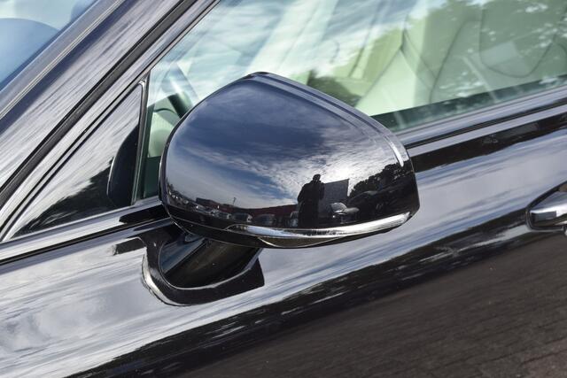 Volvo V60 CROSS COUNTRY B5 265PK Automaat AWD Pro | Trekhaak | ACC | Blis | Camera | Styling kit | 20"LMV