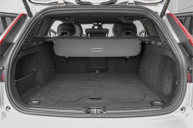 Volvo V60 CROSS COUNTRY 2.0 B5 AWD Plus Camera Stuur & Stoelverw H/K Memory