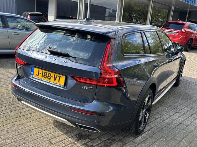 Volvo V60 CROSS COUNTRY 2.0 B5 AWD Pro Panorama dak Keyless On call