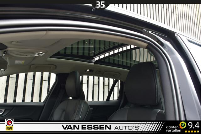 Volvo V60 CROSS COUNTRY 2.0 B5 AWD Ultimate Pano 360-Camera Trekhaak B&W Stoelverw./Ventilatie NL-AUTO 1e Eig!