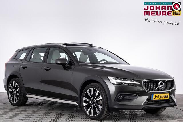 Volvo V60 CROSS COUNTRY 2.0 B5 AWD Ultimate | PANORAMADAK | LEDER .