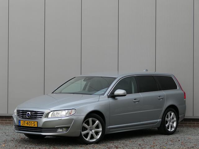 Volvo V70 T4 AUT Polar 12 MND garantie Navi / Xenon / Trekhaak / Bluetooth