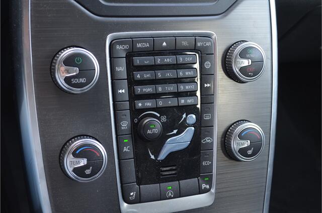 Volvo V70 2.0 D3 Polar+ Leer | Xenon | PDC | Stoelverwarming | Trekhaak | Voorruitverwarming | Automaat