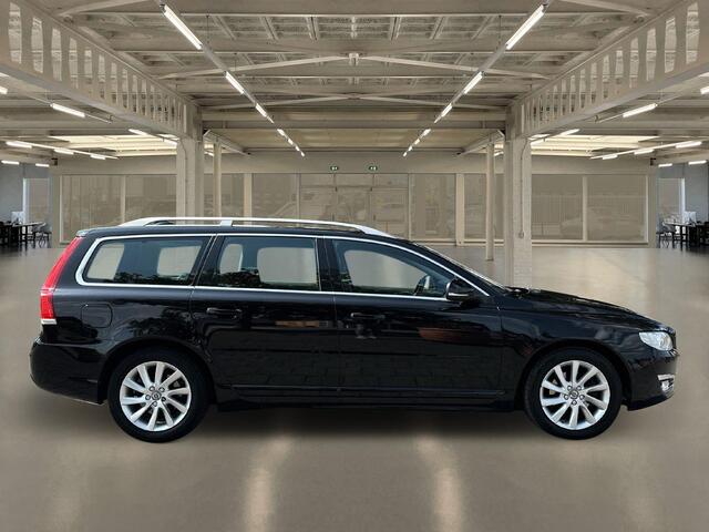 Volvo V70 2.0 T4 Inscription Edition Rijklaar+garantie, Full Options...
