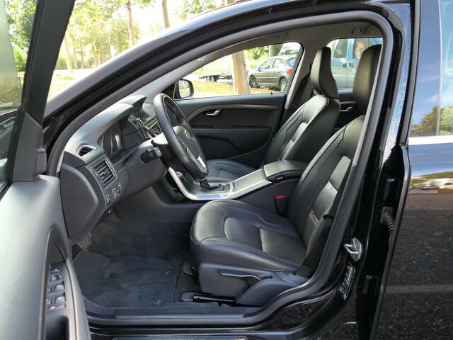 Volvo V70 2.0 T4 Polar Cruise Control / Bluetooth / Leer