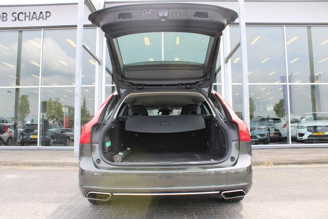 Volvo V90 T4 Automaat Inscription | ORG. NL | Adapt. Cruise | El. stoelen met geheugen | BLIS |