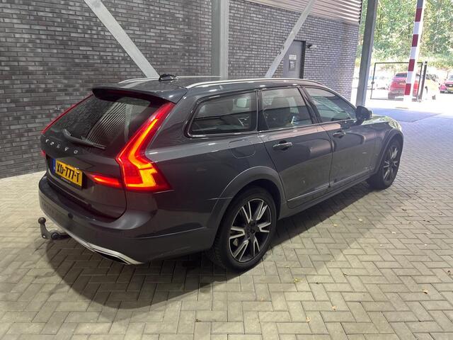 Volvo V90 Cross Country T6 AWD Pro | ACC | Leder | Stoel+Stuurverwarming | Keyless | Trekhaak