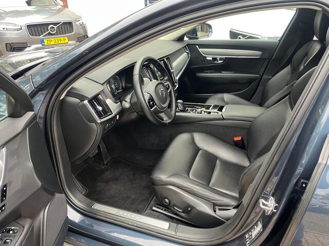 Volvo V90 T8 Twin Engine Momentum Pro