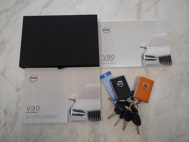 Volvo V90 2.0 T8 AWD Inscription | Panoramadak | Trekhaak | Bowers & Wilkins | 360 | Pilot Assist | Head Up