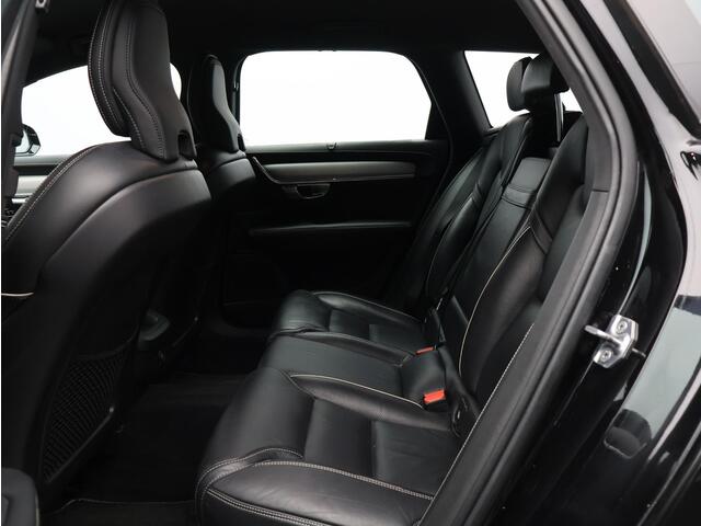 Volvo V90 T4 R-Design / Trekhaak / Stoelverwarming / Pilot Assist / Harman Kardon Audio / Elektr. bedienbare stoelen / Contour stoelen / BLIS /