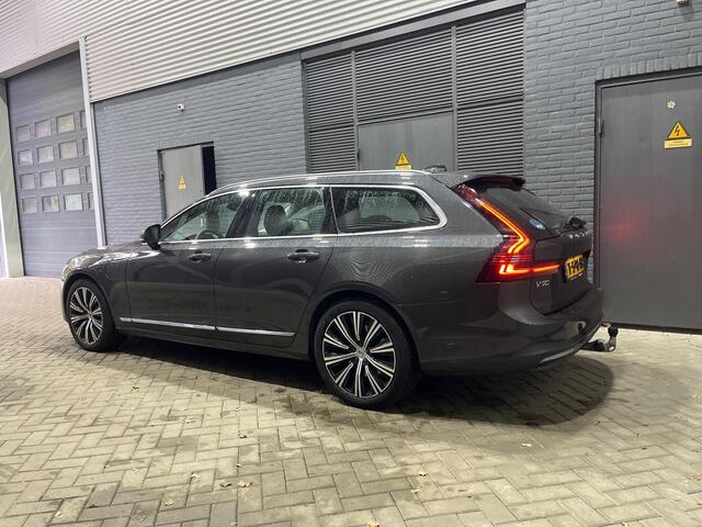 Volvo V90 T6 Plug-in hybrid Ultimate Bright | Bowers&Wilkins | Luchtvering Achter | Head-Up | Massage+Ventilatie | Trekhaak