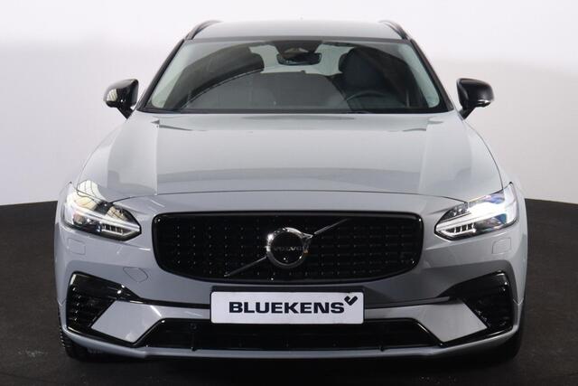 Volvo V90 T6 Recharge AWD Plus Dark - IntelliSafe Assist & Surround - Harman/Kardon audio - 360º Camera - Adaptieve LED koplampen - Verwarmde voorstoelen, stuur & achterbank - Parkeersensoren voor & achter - Elektr. bedienb. voorstoelen met geheugen - Extra getint