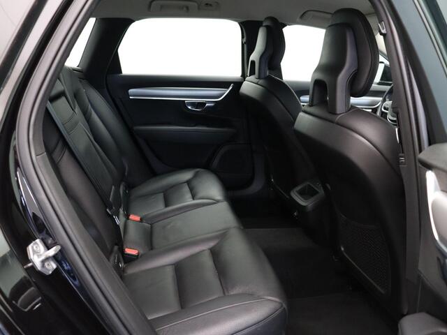 Volvo V90 2.0 T4 Momentum | Stoelverwarming voor en achter | Automaat | elektrisch stoelen | verwarmbare stuurwiel | Trekhaak elektrisch |