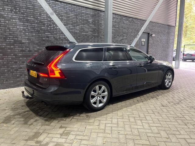 Volvo V90 D3 Momentum | ACC | BLIS | Camera | Leder | Stoelverwarming | Apple Carplay | Trekhaak