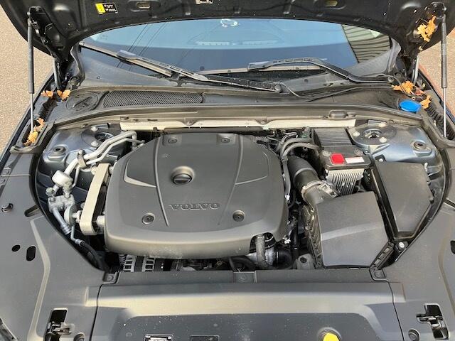 Volvo V90 2.0 T4 Momentum