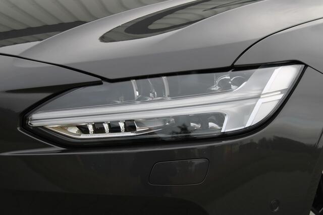 Volvo V90 2.0 T6 AWD Inscription Exclusive | Incl. 12 maanden garantie | Trekhaak | Schuif/kantel dak | Apple carplay | Harman/Kardon | Head-up display | Stoelverwarming + ventilatie | Stuurverwarming | Stoelverwarming achter |