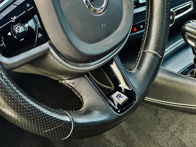 Volvo V90 2.0 T4 R-Design | Automaat | Panodak | Trekhaak | Adapt Cruise | Standkachel | Keyless | Incl. btw