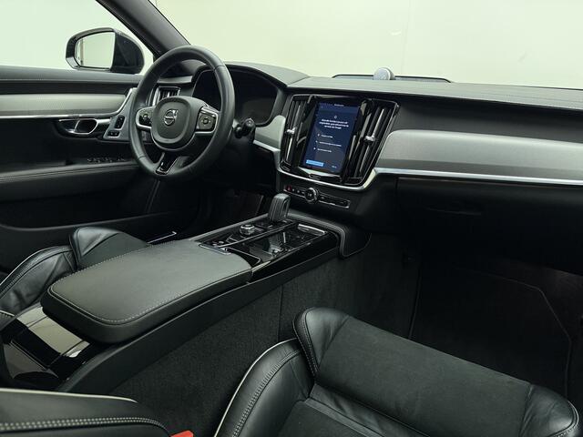 Volvo V90 T8 455pk AWD R-Design / Luchtvering / Bowers&Wilkins Audio / Gelaagd glas / 360 Camera / 20'' / Head-Up / Trekhaak / Black Pack / Full-LED / Lederen Dashboard /