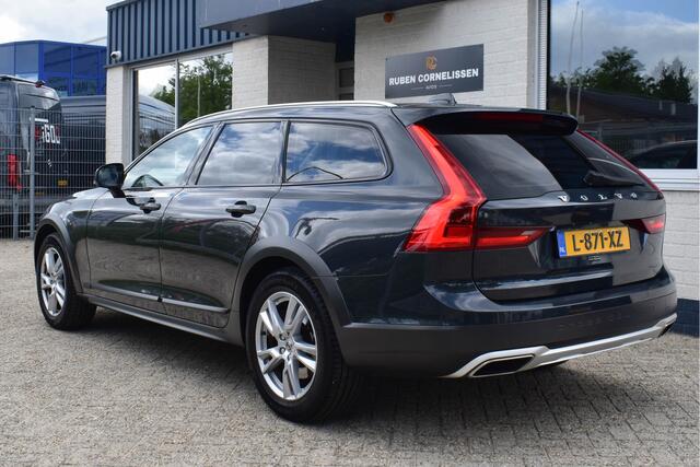 Volvo V90 Cross Country 2.0 D4 Aut. | Polestar Eng. | Trekhaak | Carplay | Navi | Stoelverwarming