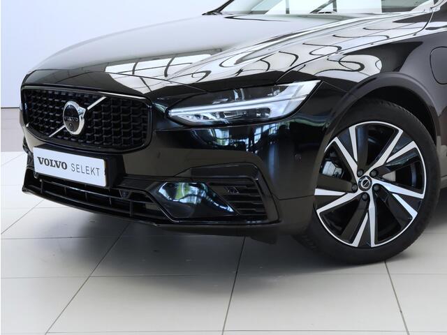 Volvo V90 T6 Recharge 350PK AWD Plus Dark / 360gr Camera / Elektrisch Verstelbare Stoelen / BLIS / Adaptive Cruise / Verwarmbare Voorstoelen + Stuurwiel / Harman Kardon /