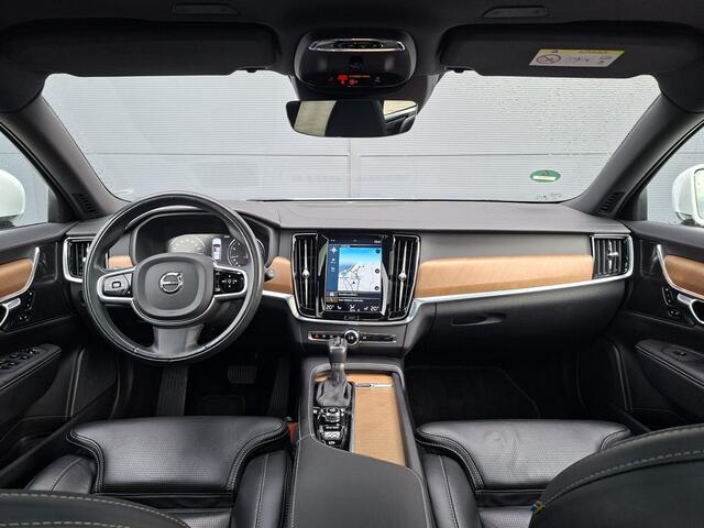 Volvo V90 2.0 T4 Inscription | ACC | Pano | Trekhaak | VOL!!