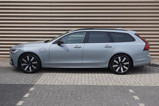 Volvo V90 T6 Recharge AWD Ultimate Dark | Luchtvering | Panoramadak | BTW auto