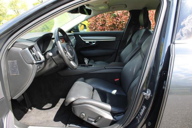 Volvo V90 2.0 T5 Momentum 254 pk ECC/Cruise/Navi/Stoelverwarming/PDC/Bluetooth