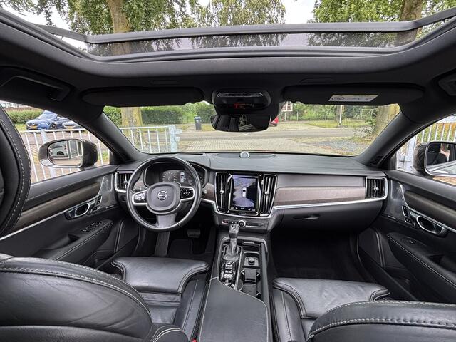 Volvo V90 Cross Country 2.0 T6 AWD Pro B&W HeadUp Massage Pano 360 DAB