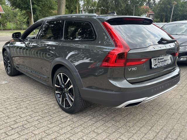 Volvo V90 Cross Country 2.0 T6 AWD Pro B&W HeadUp Massage Pano 360 DAB