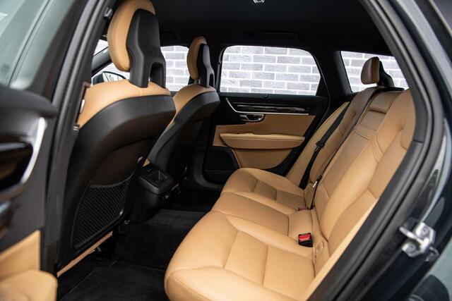 Volvo V90 2.0 T5 Momentum | Dealer onderhouden | Trekhaak | Power Seat | Memory | Stuurverwarming | Leder | Stoelverwarming V+A | Standkachel | LED koplampen | Parkeer Hulp | Volvo on Call |