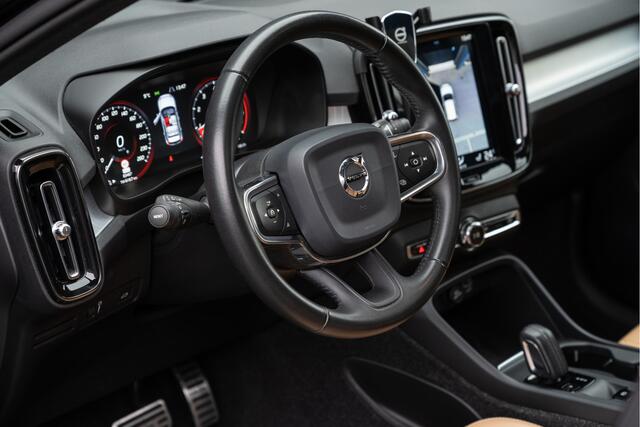 Volvo XC40 2.0 T4 AWD R-Design | Pano | Memory | Leder | Harman Kardon | Adapt Demping | Virtual | ACC | Lane & Side Assis