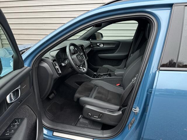 Volvo XC40 T5 262PK Plug-in hybrid Ultimate Dark | 360 Camera | 20" | Panoramadak |