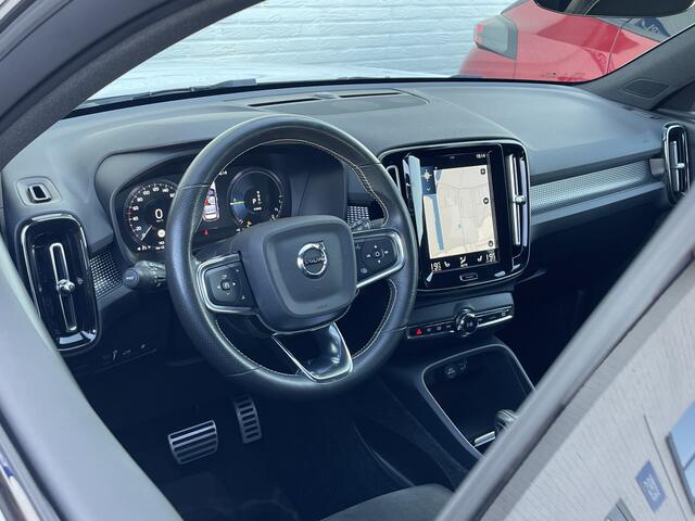 Volvo XC40 1.5 T4 Recharge R-Design | Navi | Trekhaak | CarPlay | Camera | LED | DAB | 19 inch