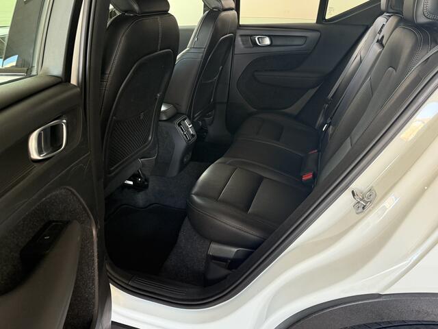 Volvo XC40 Recharge P8 AWD R-Design