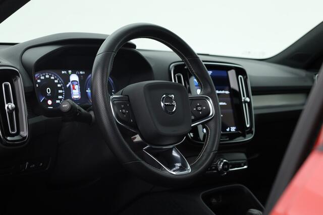 Volvo XC40 1.5 T4 Recharge R-Design | Pano | 360cam | Harman Kardon | 4x Stoelverw. | Pilot Assist