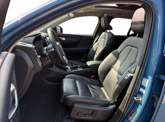 Volvo XC40 1.5 T5 Plug-in hybrid Ultimate Dark I Panoramadak I Trekhaak I