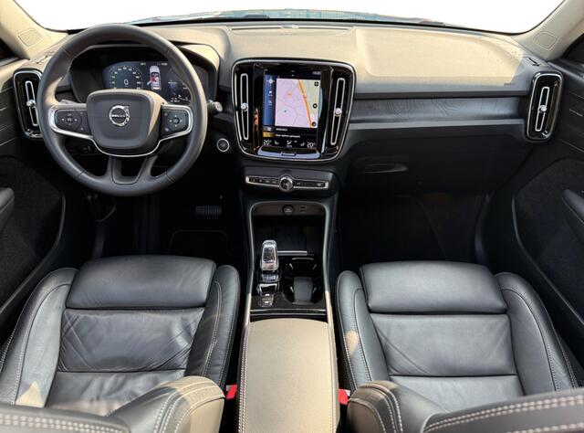 Volvo XC40 1.5 T5 Plug-in hybrid Ultimate Dark I Panoramadak I Trekhaak I