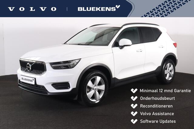 Volvo XC40 T2 Momentum - IntelliSafe Assist & Surround - Parkeercamera achter - Parkeersensoren voor & achter - 17' LMV