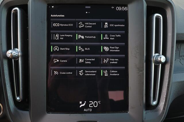 Volvo XC40 T2 Momentum - IntelliSafe Assist & Surround - Parkeercamera achter - Parkeersensoren voor & achter - 17' LMV